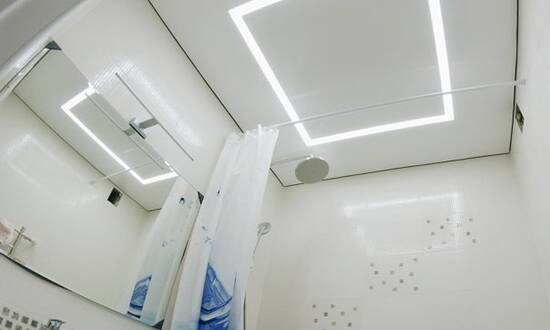 Светополосы на натяжном потолке 3 кв.м. - Ванная - Логойск